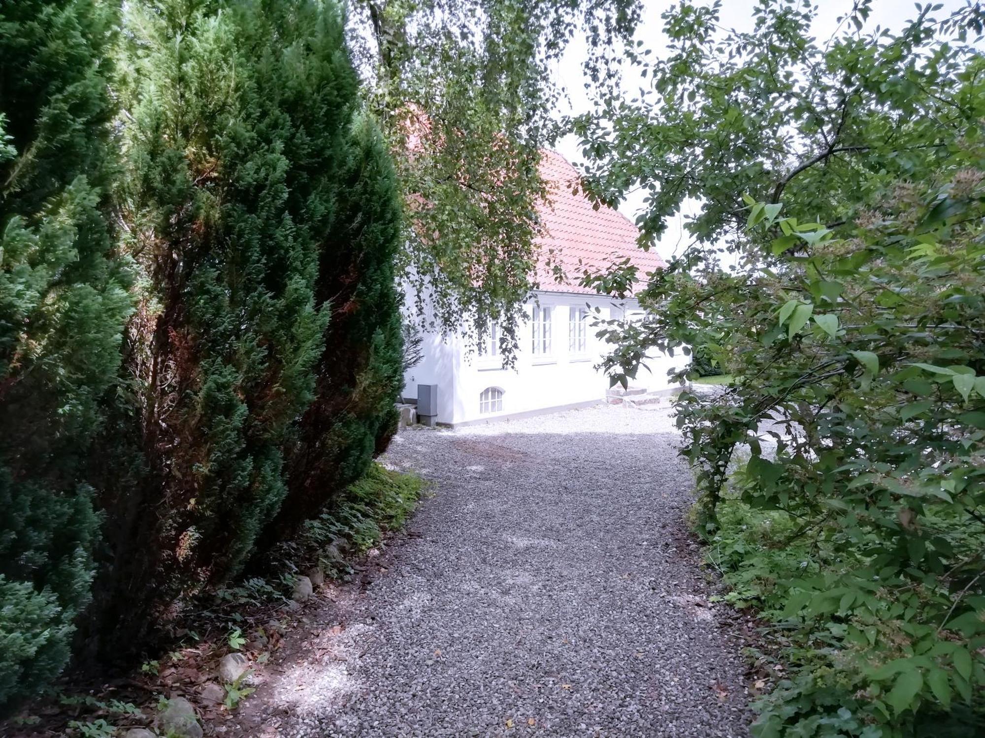 Den Gamle Kro Ved Gram Slot Exteriör bild